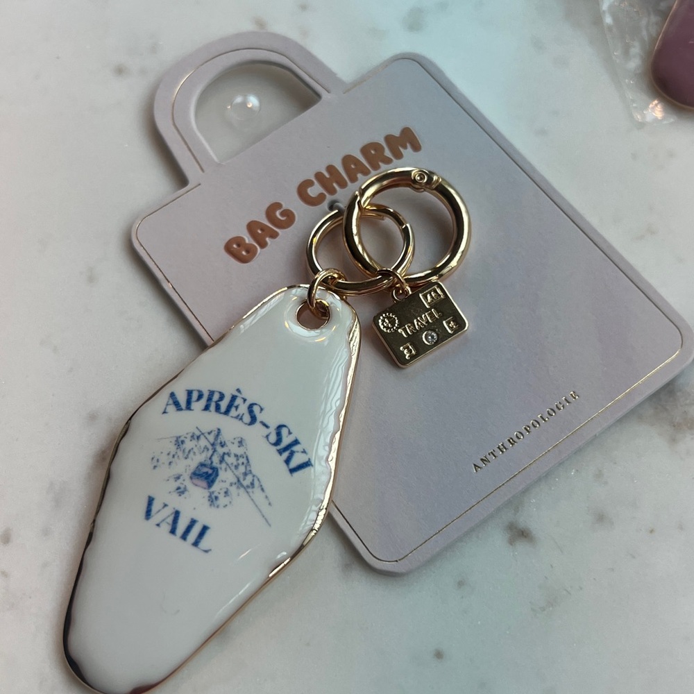 Anthropologie Gold and White Après-Ski Key Holder - Picture 7 of 11